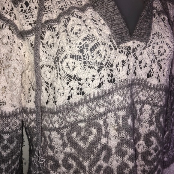 Maurices Knit V Neck Hooded Sweater Winter Gray - Picture 6 of 9